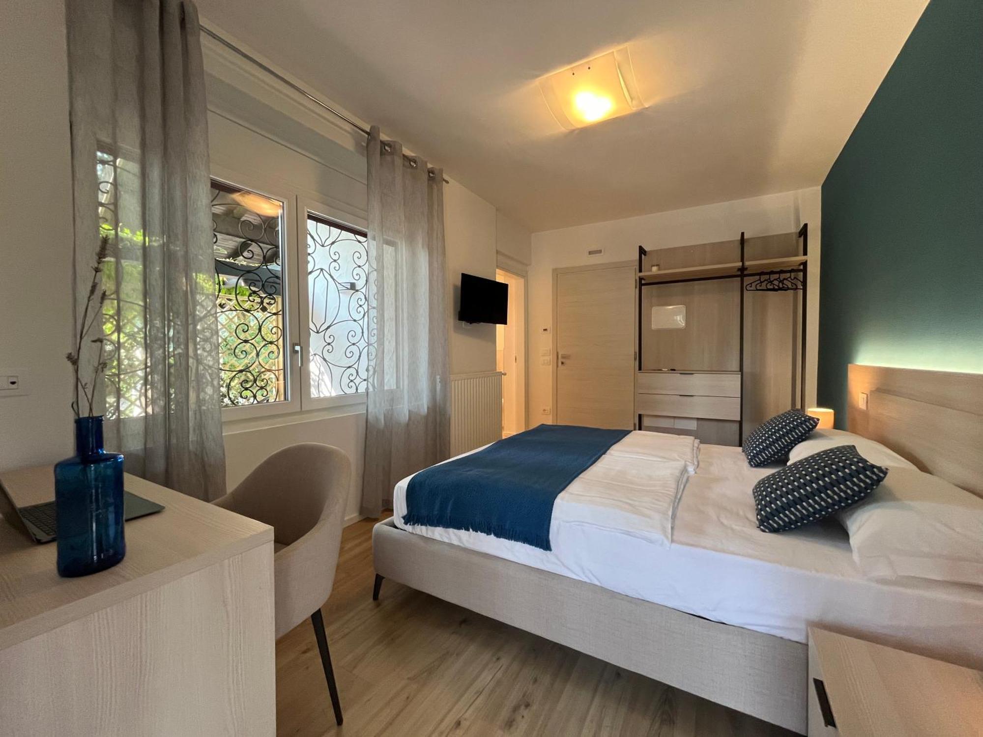 Al Boschetto Rooms 푸오스 달파고 외부 사진